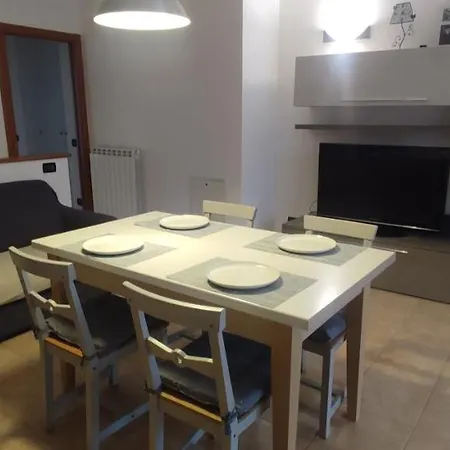 Elena Apartman